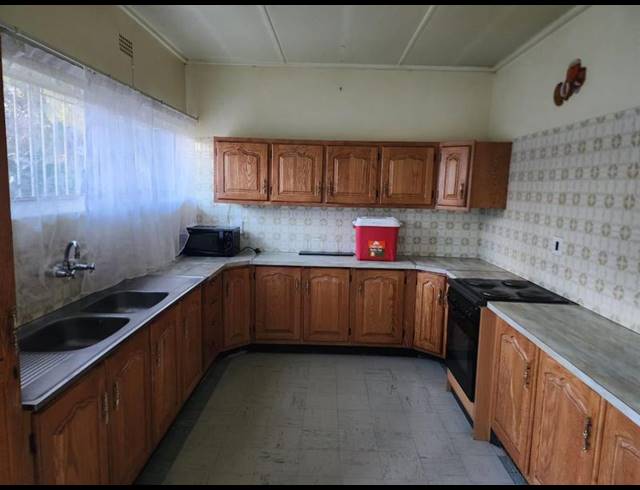 3 BEDROOM HOUSE FOR SALE IN SASOLBURG EXT 5